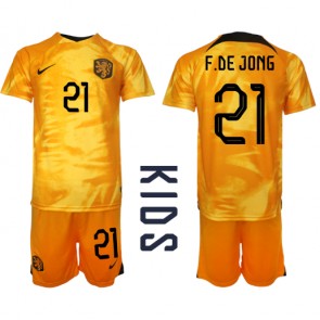 Netherlands Frenkie de Jong #21 Replica Home Stadium Kit for Kids World Cup 2022 Short Sleeve (+ pants)